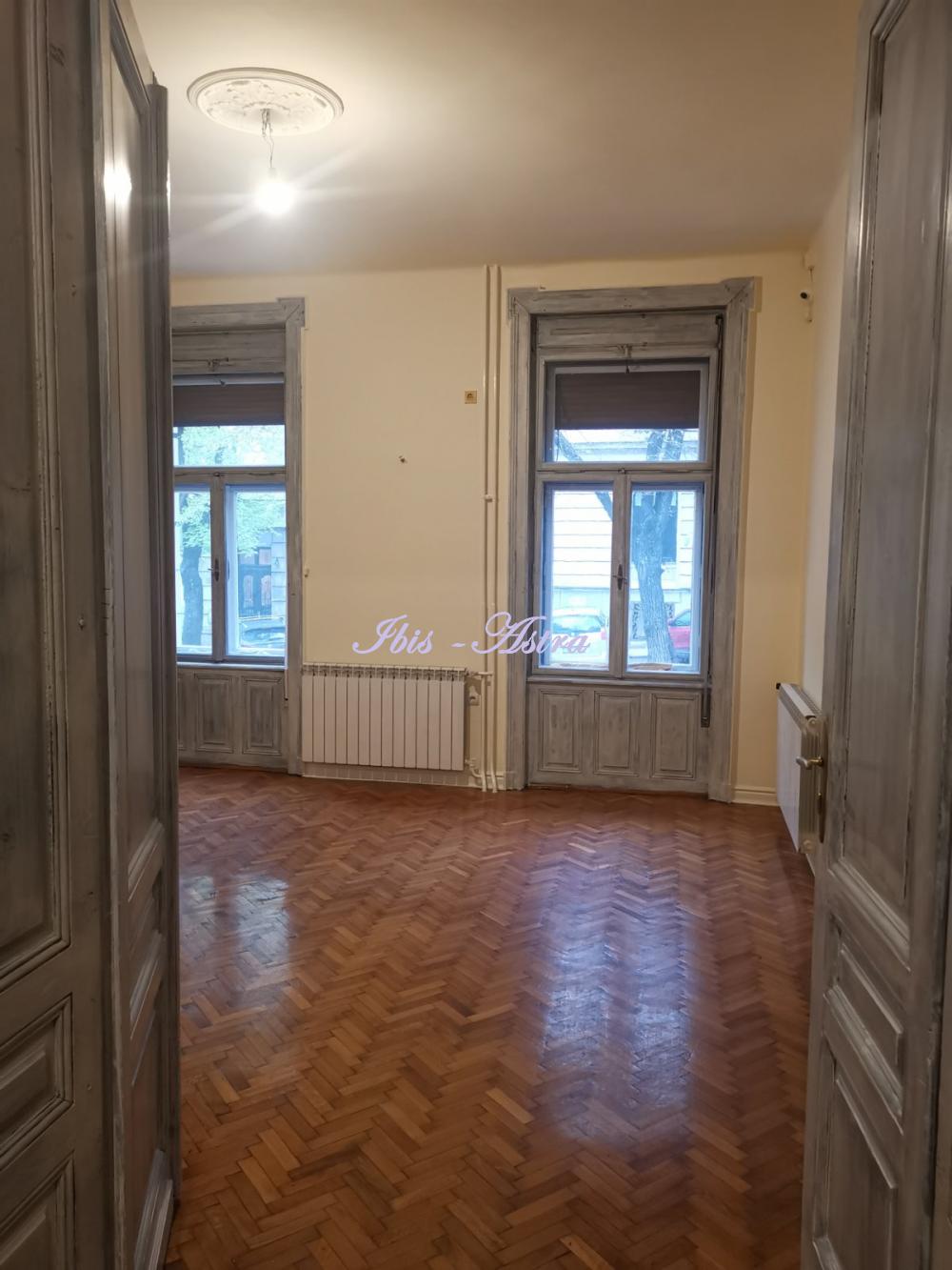 Slika 7 - Francuska,  Lokal za izdavanje, 120m2, 1.500€