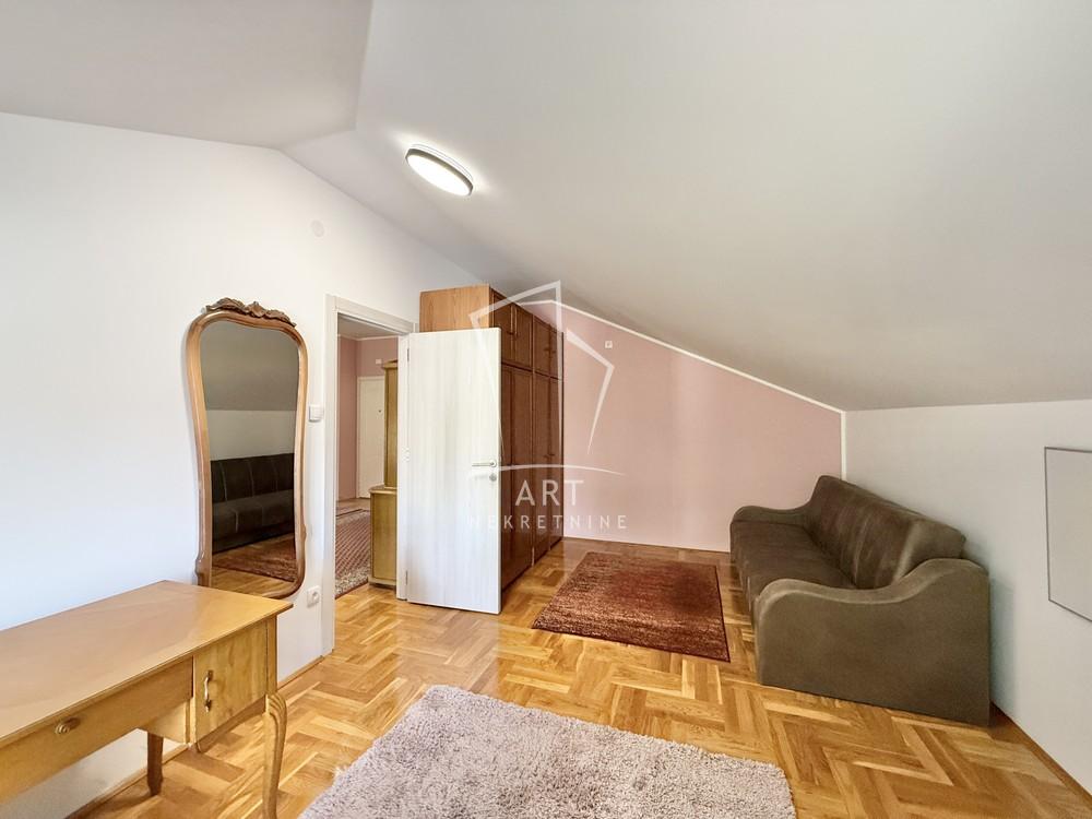 Slika 11 - Vojvode Dovezenskog, Četvorosoban stan za izdavanje, 97m2, 1.000€