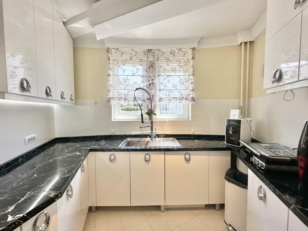 Slika 6 - Južni Bulevar, Četvorosoban stan na prodaju, 130m2, 552.500€