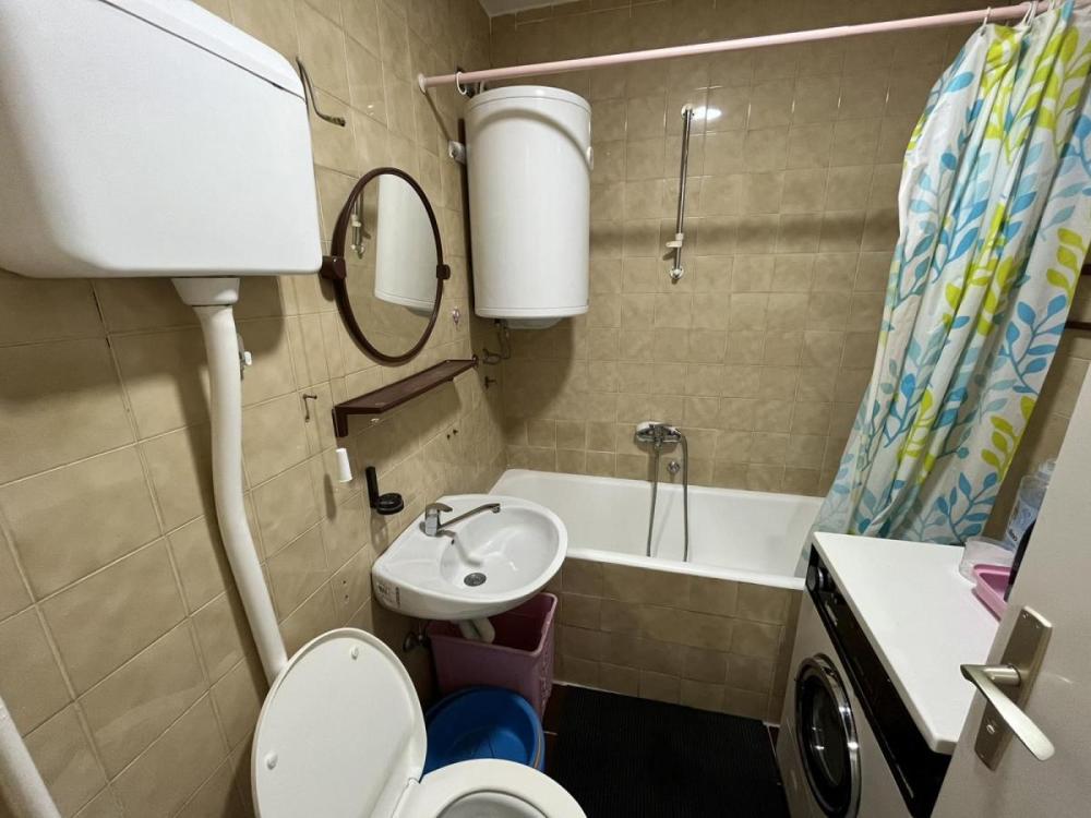 Slika 8 - Turgenjeva, Dvoiposoban stan na prodaju, 75m2, 180.250€