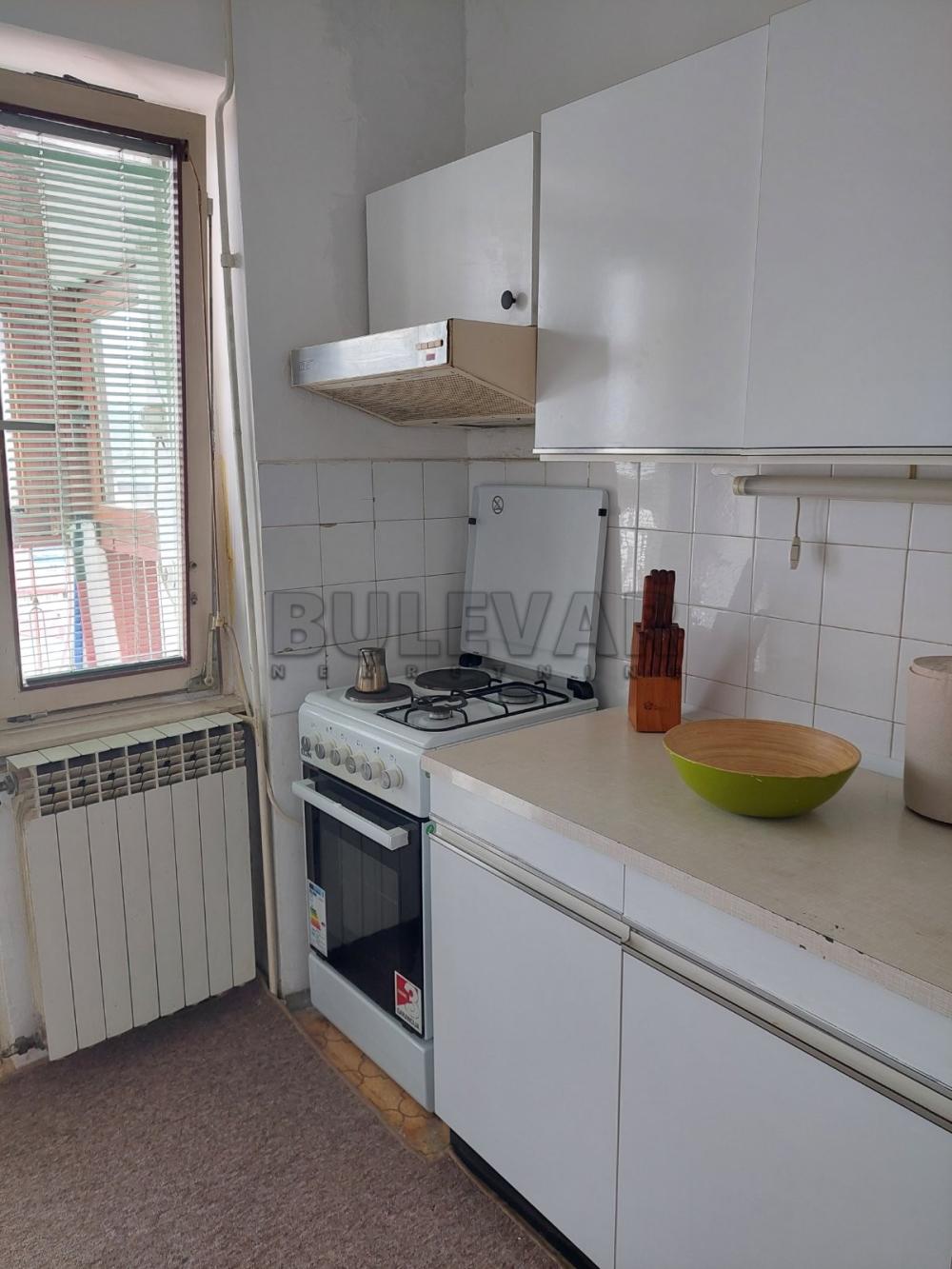 Slika 2 - Prvomajska, Trosoban stan za izdavanje, 80m2, 400€