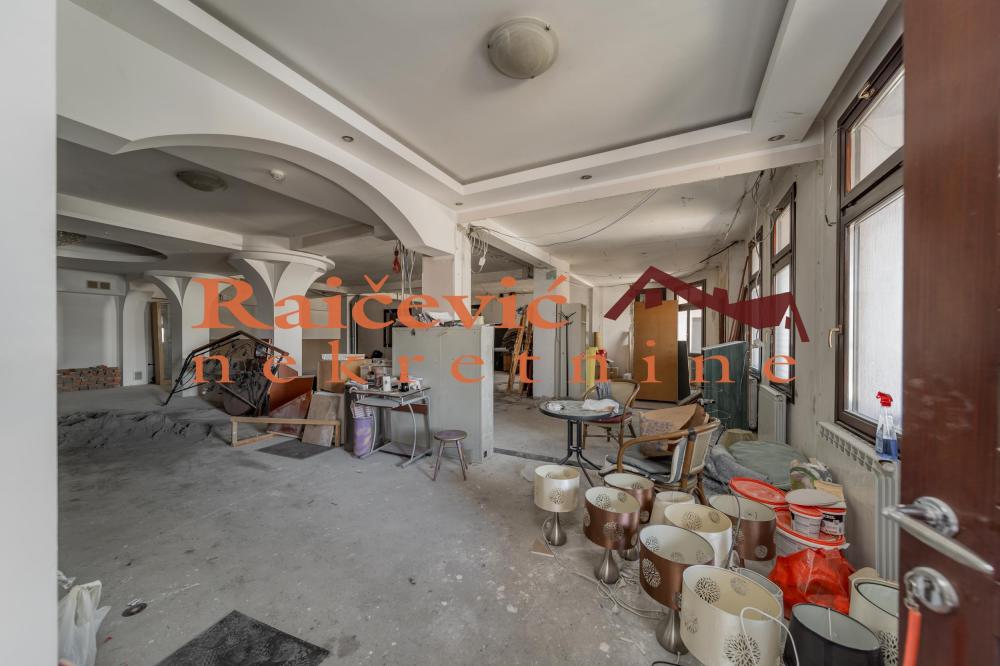 Slika 5 - Labudovo brdo,  Lokal na prodaju, 365m2, 580.000€