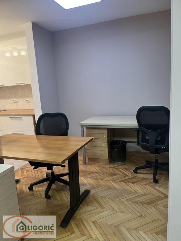 Slika 4 - Sarajevska, Petosoban stan za izdavanje, 110m2, 1.000€