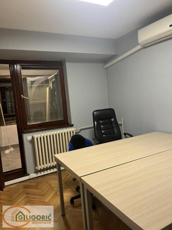 Slika 3 - Sarajevska, Petosoban stan za izdavanje, 110m2, 1.000€