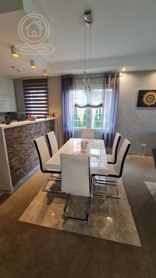 Slika 8 -  Kuća na prodaju, 206m2, 400.000€