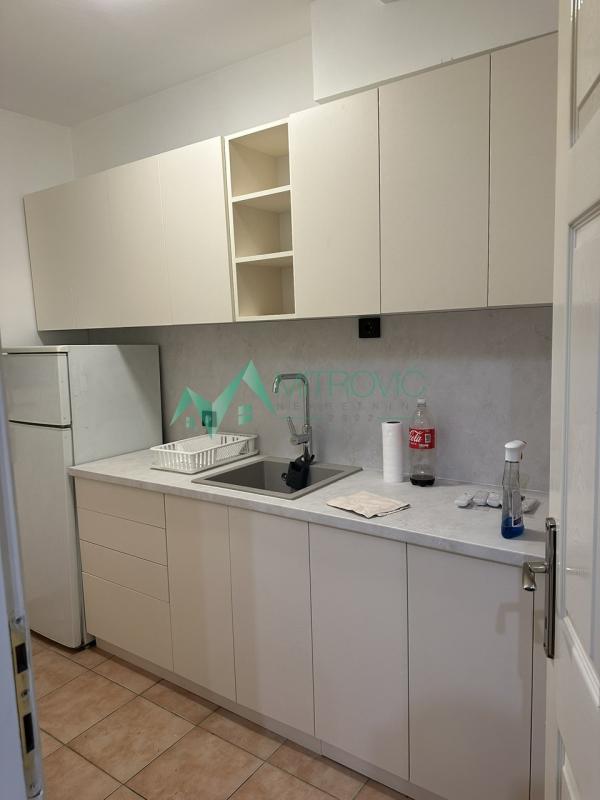 Slika 3 - Trosoban stan za izdavanje, 51m2, 550€