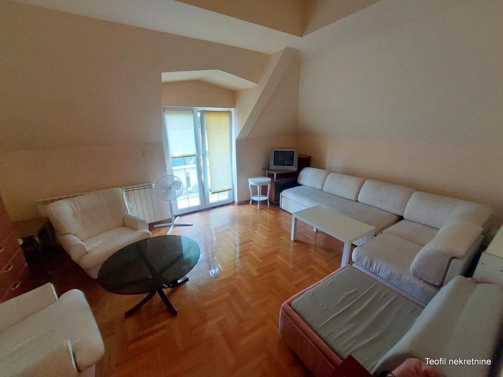 Glavna slika -Bože Jankovića, Dvosoban stan za izdavanje, 60m2, 500€