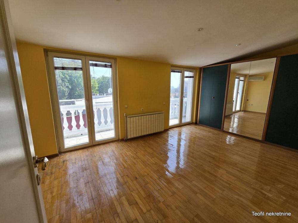 Slika 8 - Orfelinova, Petosoban stan na prodaju, 245m2, 510.000€