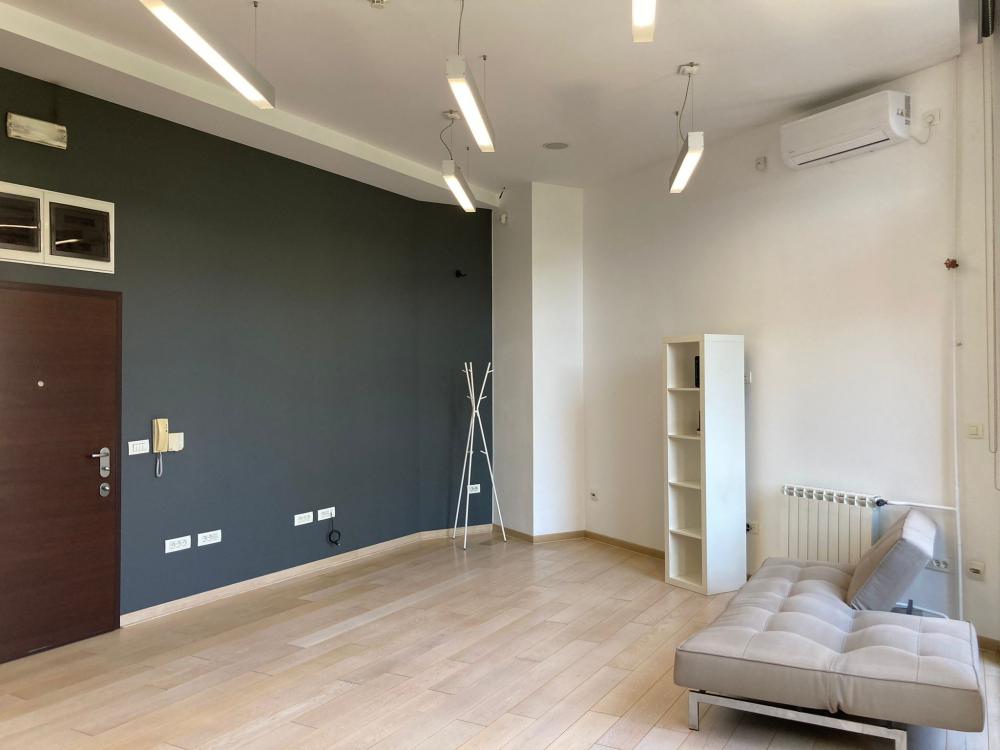 Slika 6 - Žorža Klemansoa,  Lokal za izdavanje, 50m2, 800€