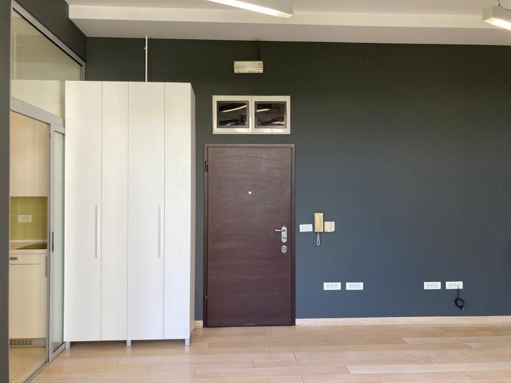 Slika 9 - Žorža Klemansoa,  Lokal za izdavanje, 50m2, 800€