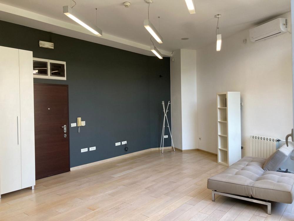 Slika 4 - Žorža Klemansoa,  Lokal za izdavanje, 50m2, 800€