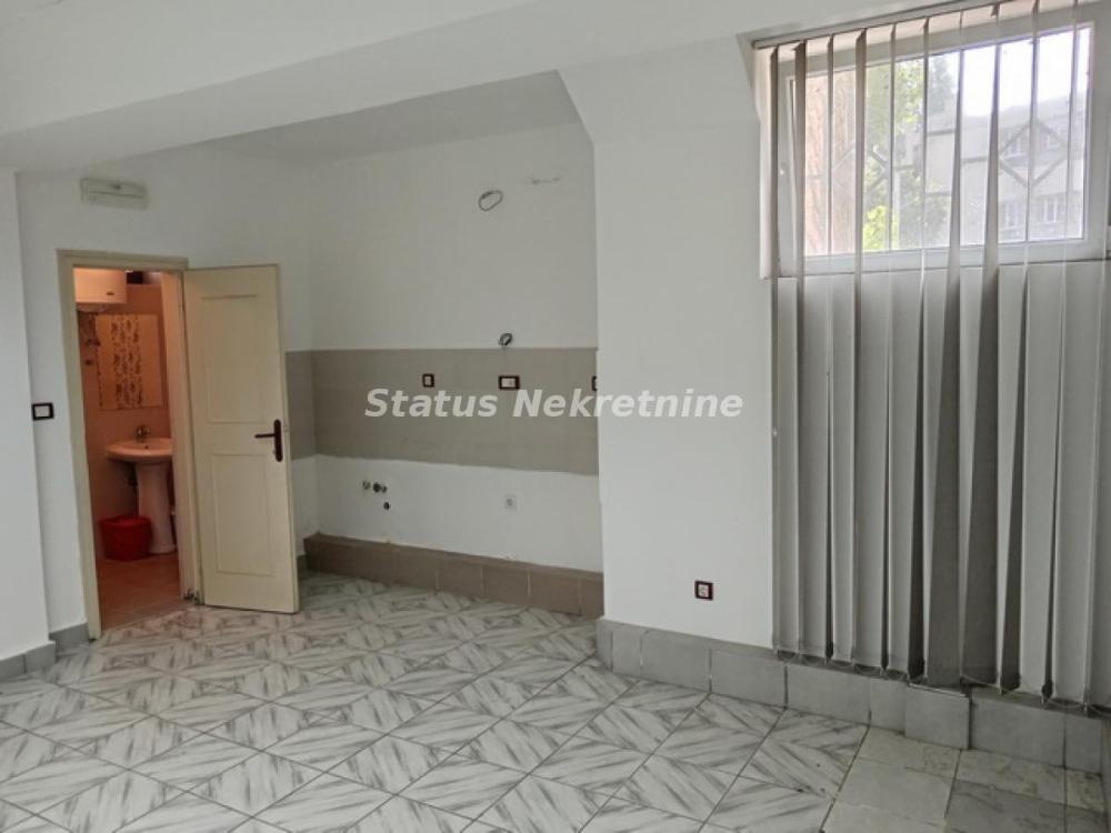 Slika 3 - Trosoban stan na prodaju, 84m2, 140.000€