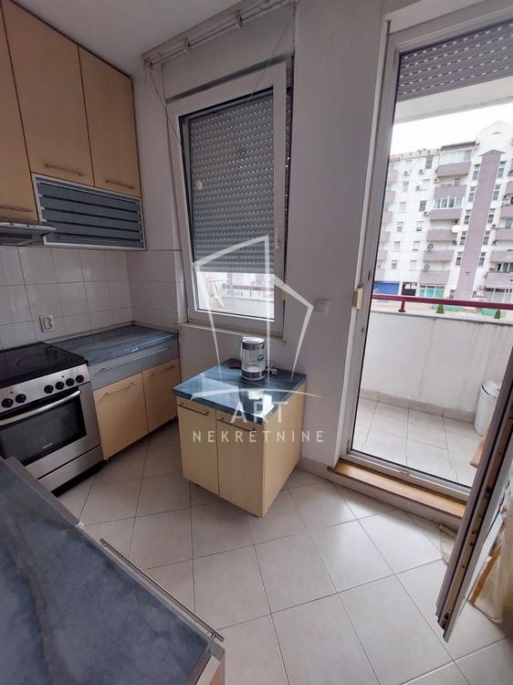 Slika 2 - Antifašističke borbe, Trosoban stan za izdavanje, 76m2, 890€