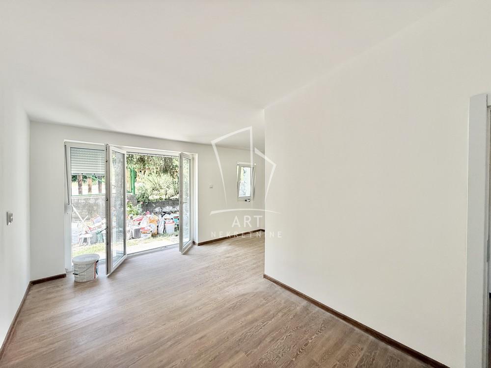 Slika 5 - Hajduk Veljka 3. deo,  Kuća na prodaju, 176m2, 135.000€