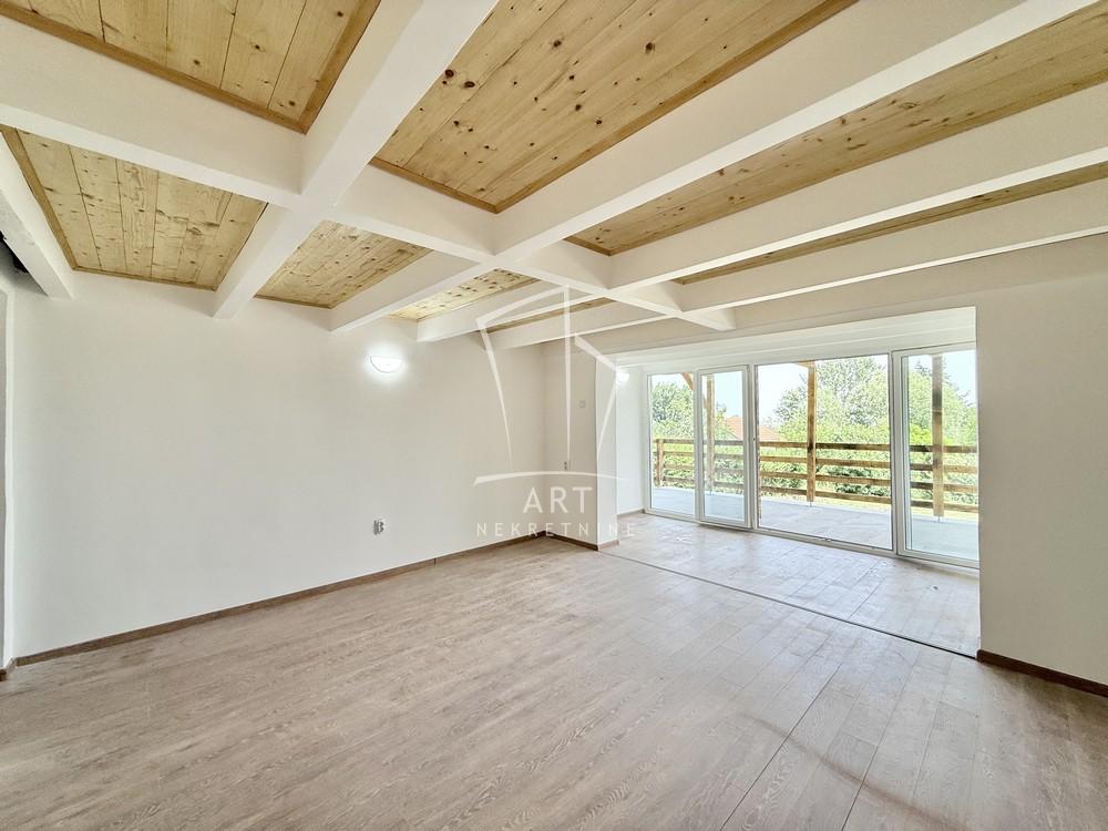 Slika 2 - Hajduk Veljka 3. deo,  Kuća na prodaju, 176m2, 135.000€