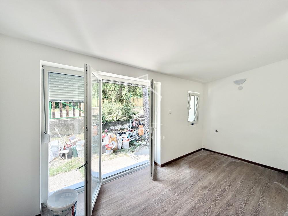 Slika 6 - Hajduk Veljka 3. deo,  Kuća na prodaju, 176m2, 135.000€