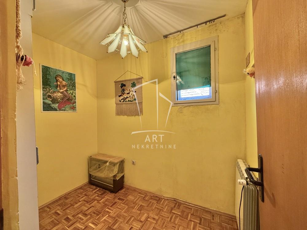 Slika 8 - Vladike Danila, Kuća na prodaju, 167m2, 169.900€