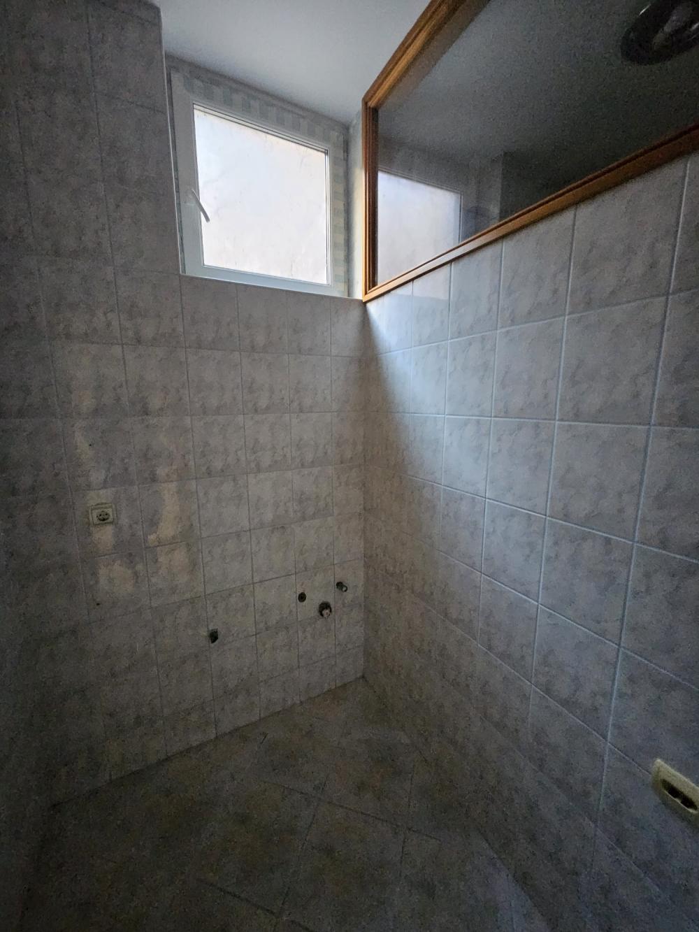 Slika 8 - Braće Ribnikar,  Lokal za izdavanje, 114m2, 1.200€