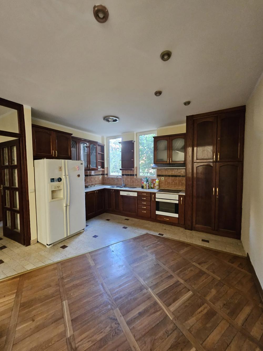 Slika 2 - Braće Ribnikar,  Lokal za izdavanje, 343m2, 2.500€