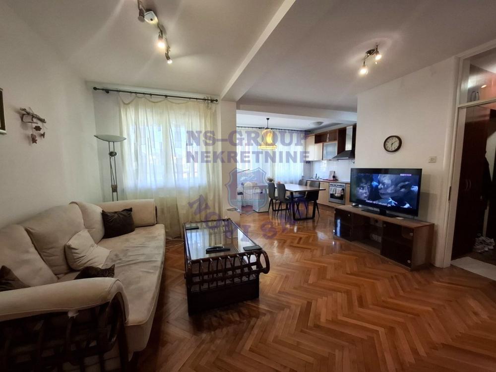 Glavna slika -Trosoban stan na prodaju, 79m2, 206.000€