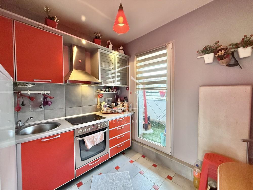 Slika 5 - Ljuba Vučkovića, Četvorosoban stan na prodaju, 98m2, 230.000€