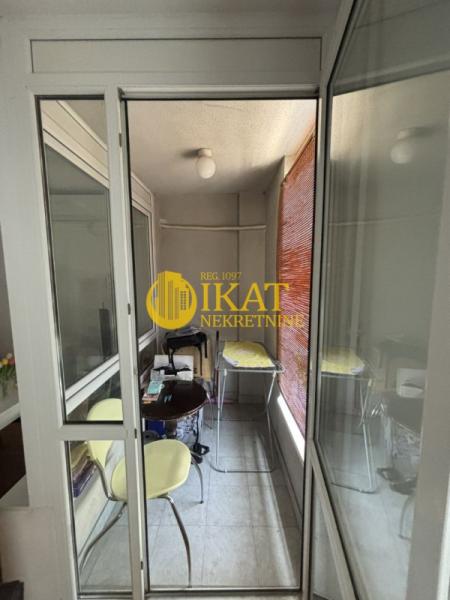 Glavna slika -Hektorovićeva, Dvoiposoban stan na prodaju, 70m2, 245.000€