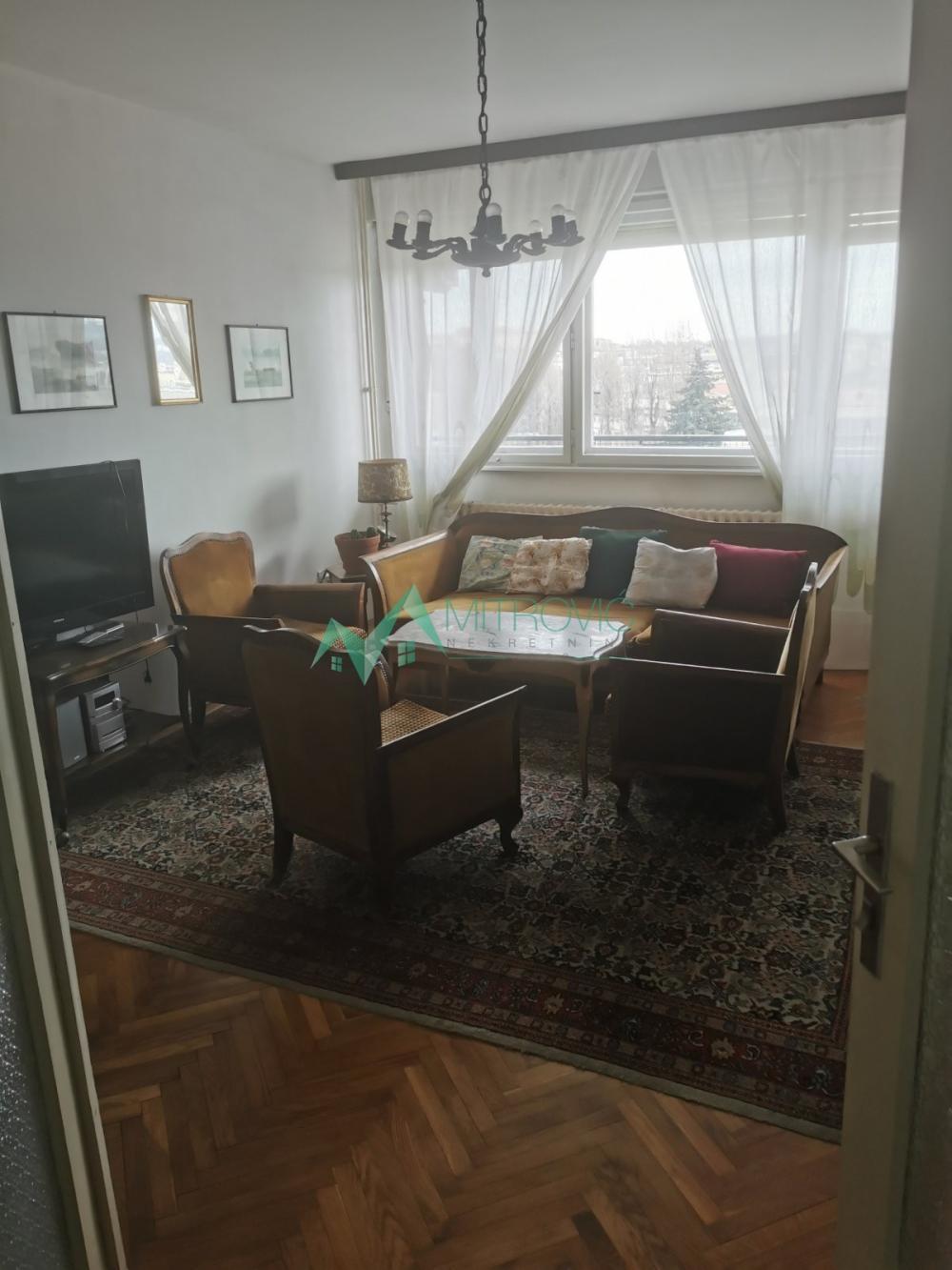 Glavna slika -Troiposoban stan za izdavanje, 98m2, 700€