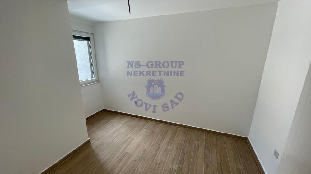 Slika 2 - Četvorosoban stan na prodaju, 71m2m2