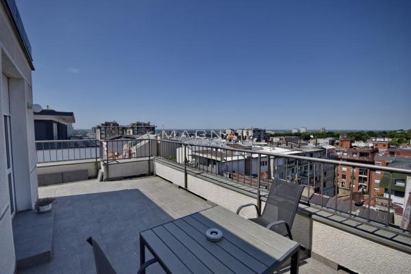 Glavna slika -Zahumska, Četvorosoban stan na prodaju, 125m2, 398.000€