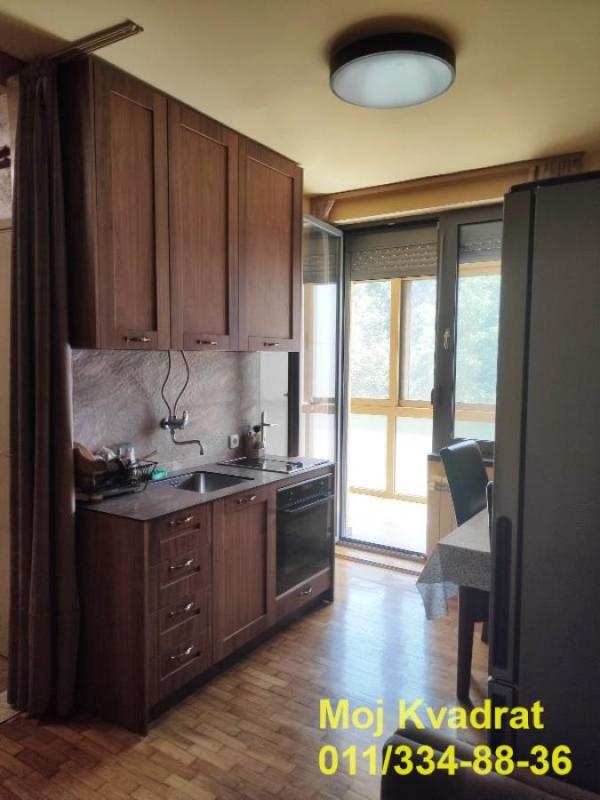 Slika 2 - Četvorosoban stan na prodaju, 104m2, 348.000€