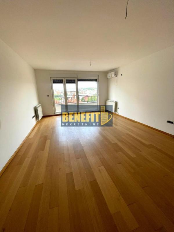 Slika 1 - Trosoban stan na prodaju, 92m2, 322.000€