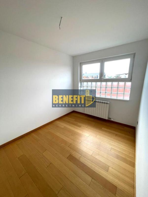 Slika 4 - Trosoban stan na prodaju, 92m2, 322.000€