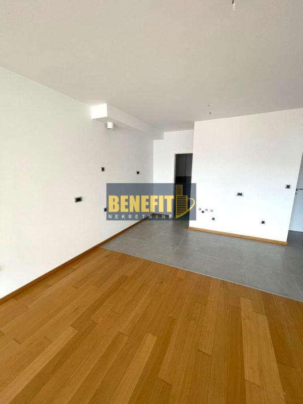 Slika 2 - Trosoban stan na prodaju, 92m2, 322.000€