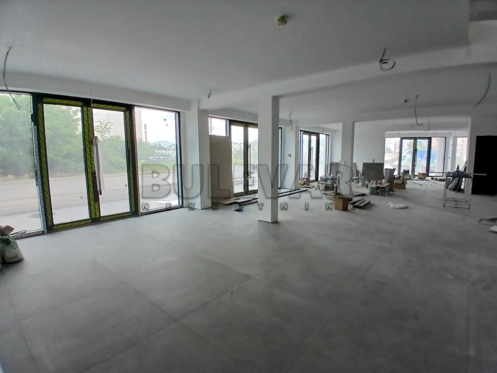 Slika 7 - Pantelejska,  Lokal za izdavanje, 400m2, 6.000€