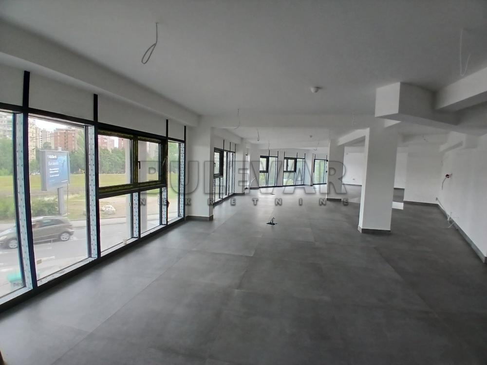 Slika 1 - Pantelejska,  Lokal za izdavanje, 400m2, 6.000€