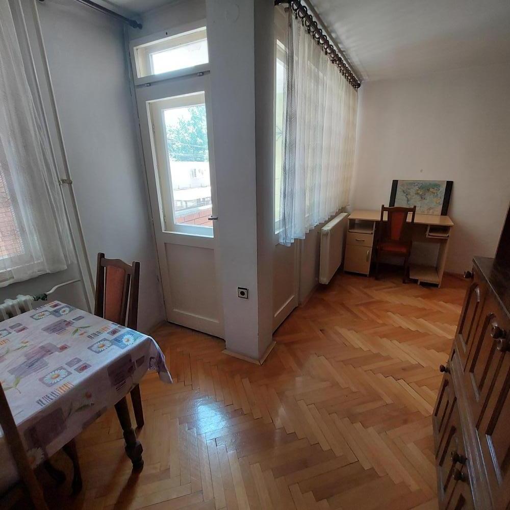 Slika 10 - Cara Uroša 13A, Dvosoban stan za izdavanje, 56m2, 300€