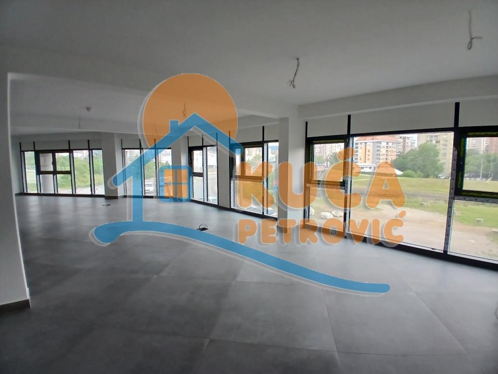 Glavna slika -Pantelejska,  Lokal za izdavanje, 400m2, 6.000€