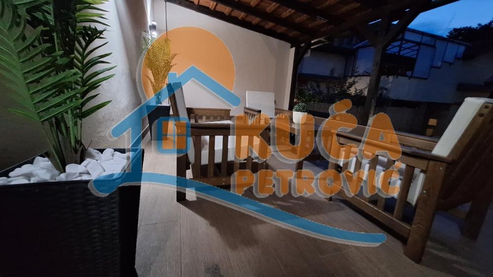 Slika 11 - 7. jula,  Lokal za izdavanje, 320m2, 8.000€