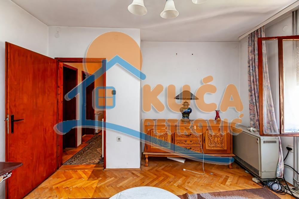 Glavna slika -Vukadina Stevanovića,  Kuća na prodaju, 160m2, 115.500€