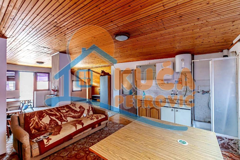 Slika 6 - Vukadina Stevanovića,  Kuća na prodaju, 160m2, 115.500€