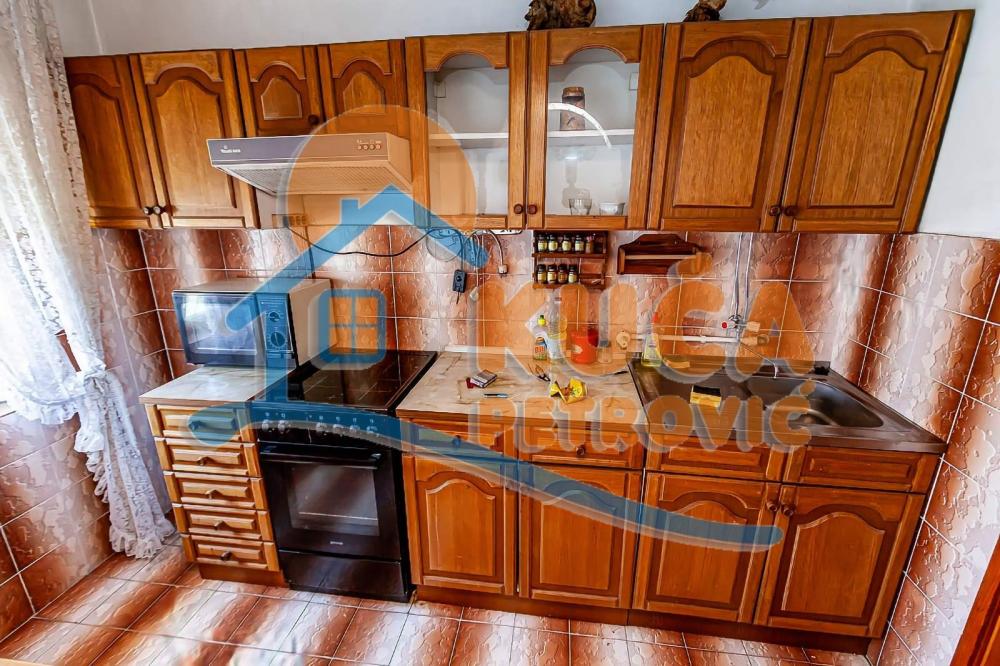 Slika 8 - Vukadina Stevanovića,  Kuća na prodaju, 160m2, 115.500€