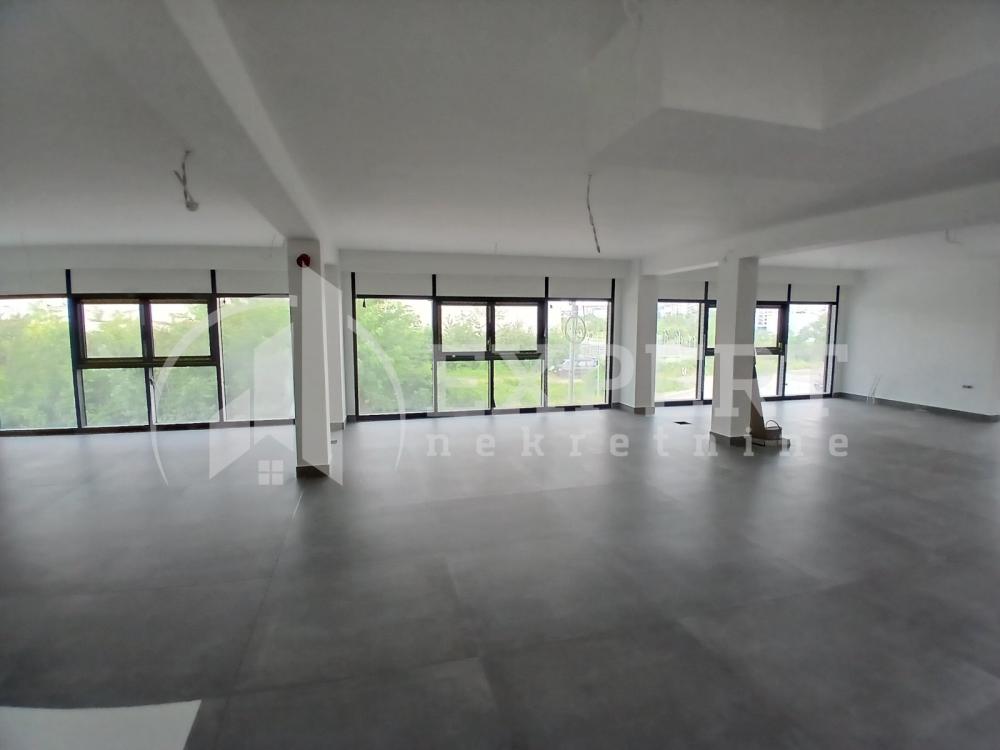 Slika 2 - Pantelejska,  Lokal za izdavanje, 400m2, 6.000€