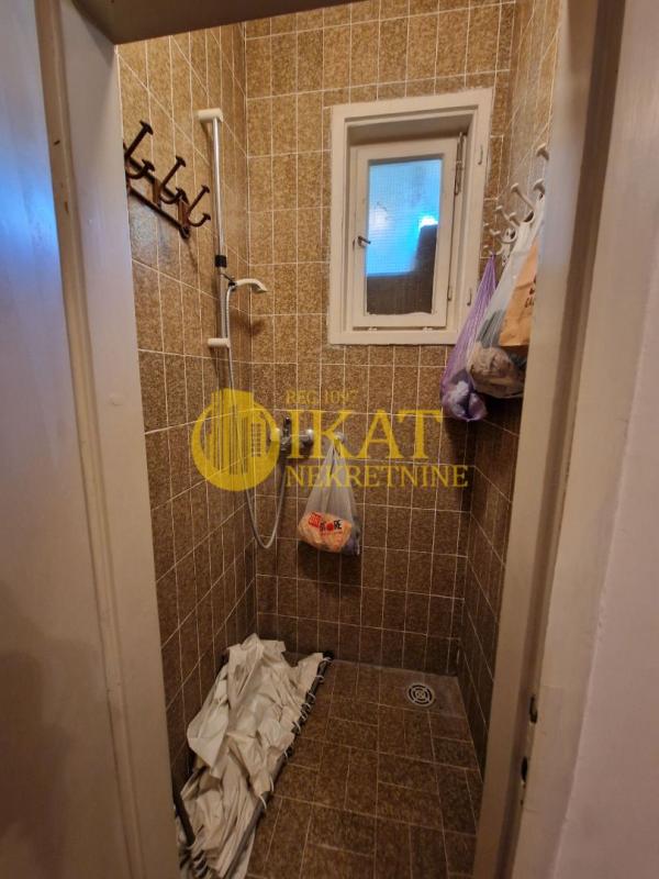 Slika 9 -  Kuća na prodaju, 221m2, 225.000€