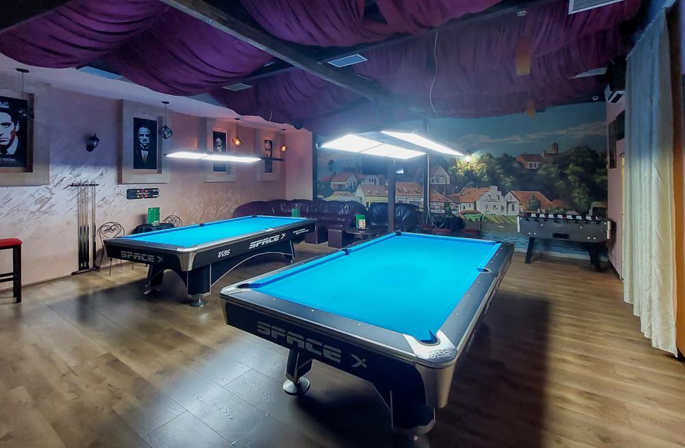 Slika 1 - Trg Branka Radicevica,  Lokal za izdavanje, 120m2, 1.500€