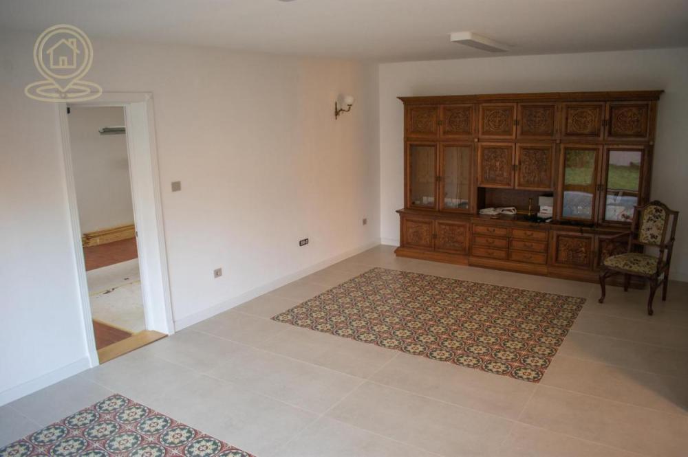 Slika 10 -  Lokal za izdavanje, 145m2, 2.200€