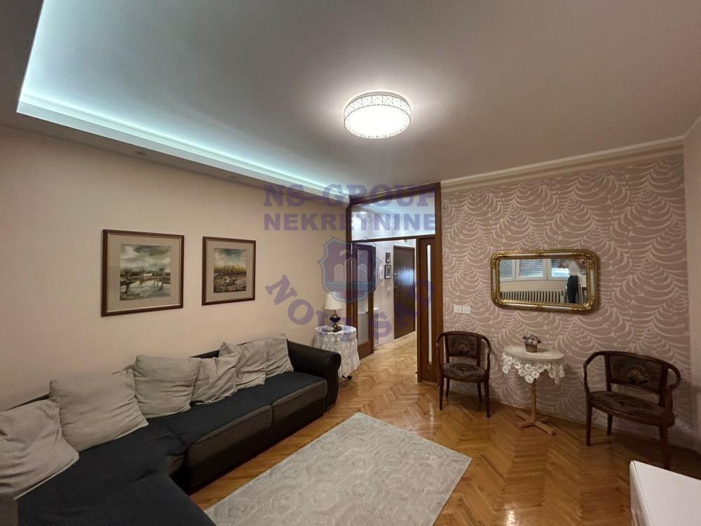 Glavna slika -Trosoban stan na prodaju, 75m2, 195.700€