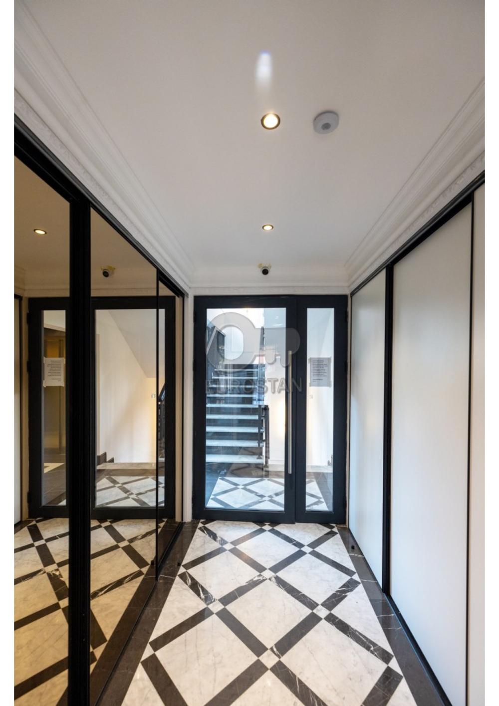 Slika 3 - Gospodara Vučića, Petosoban stan na prodaju, 193m2, 891.000€