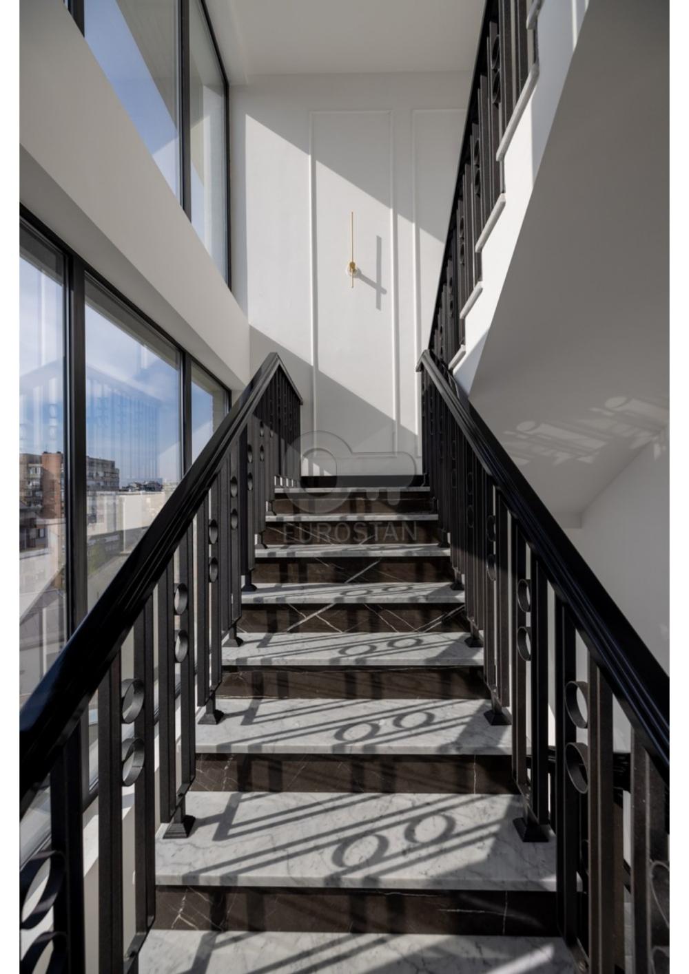 Slika 4 - Gospodara Vučića, Petosoban stan na prodaju, 193m2, 891.000€