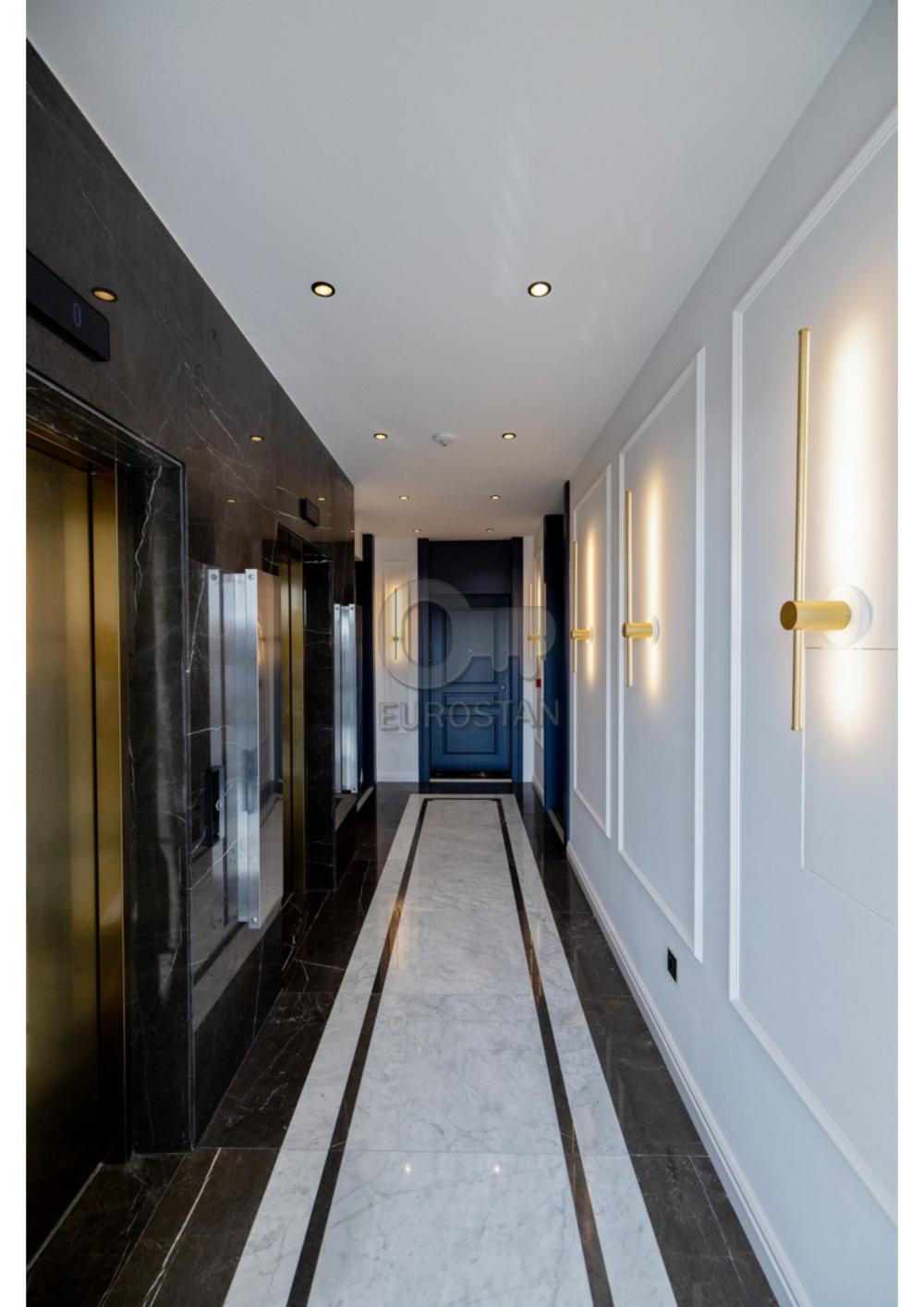 Slika 5 - Gospodara Vučića, Petosoban stan na prodaju, 193m2, 891.000€