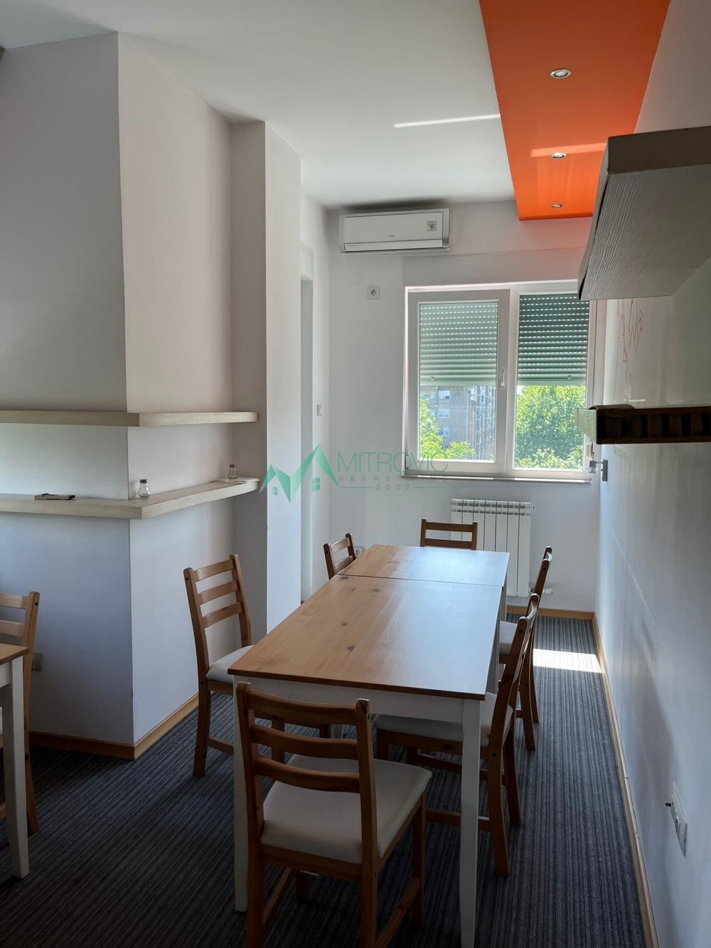 Slika 6 - Petosoban stan za izdavanje, 206m2, 2.000€